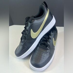 🆕Nike Court Borough Low 2 in Black Gold Size:6.5Y - Brand New No Box